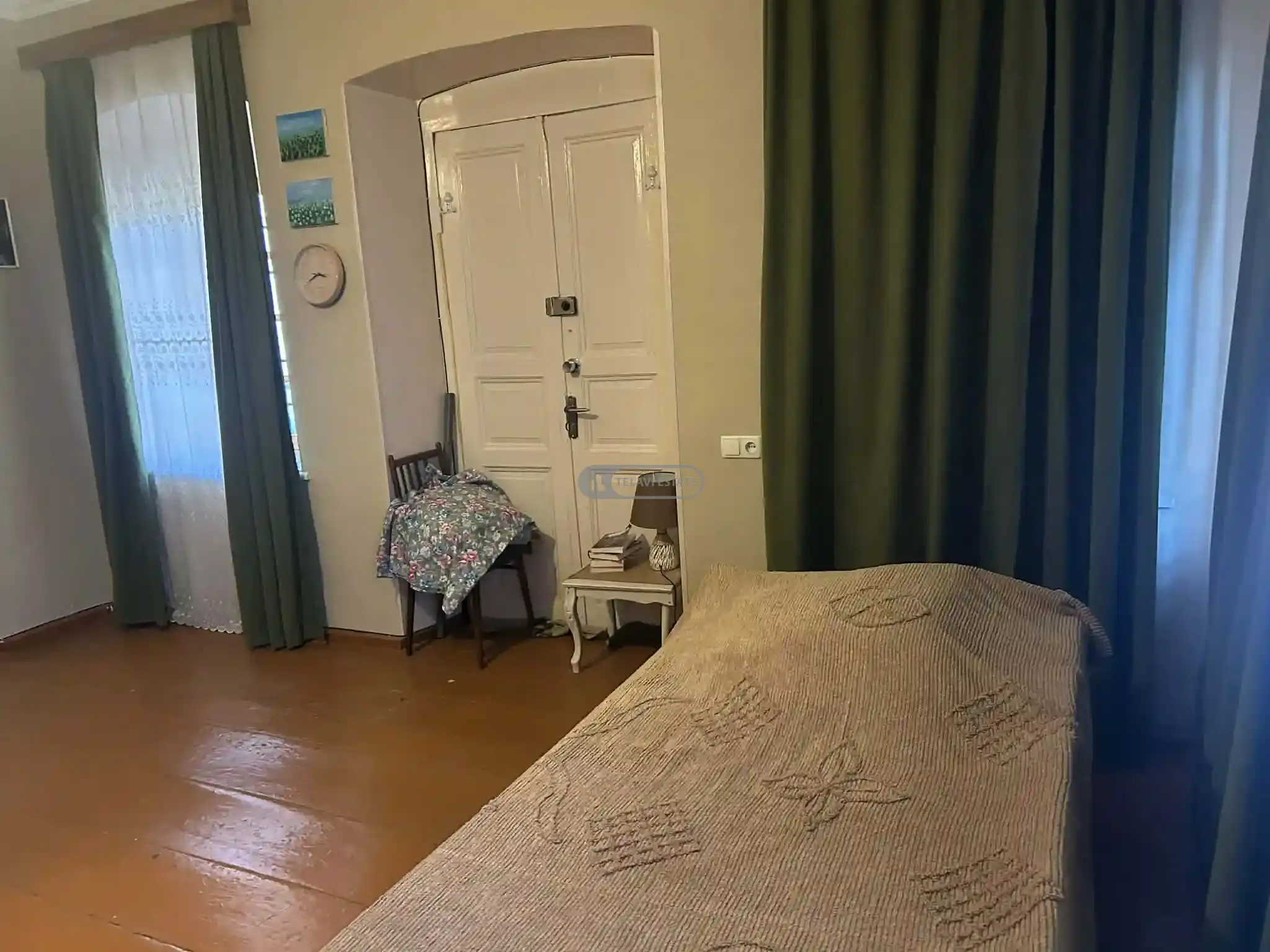 ქირავდება სახლი თელავში