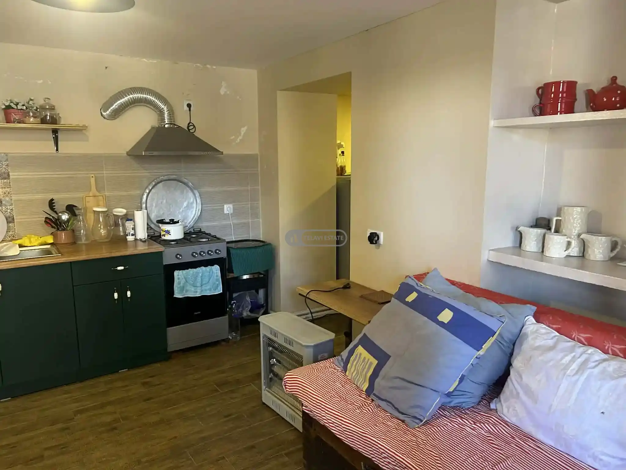 ქირავდება სახლი თელავში