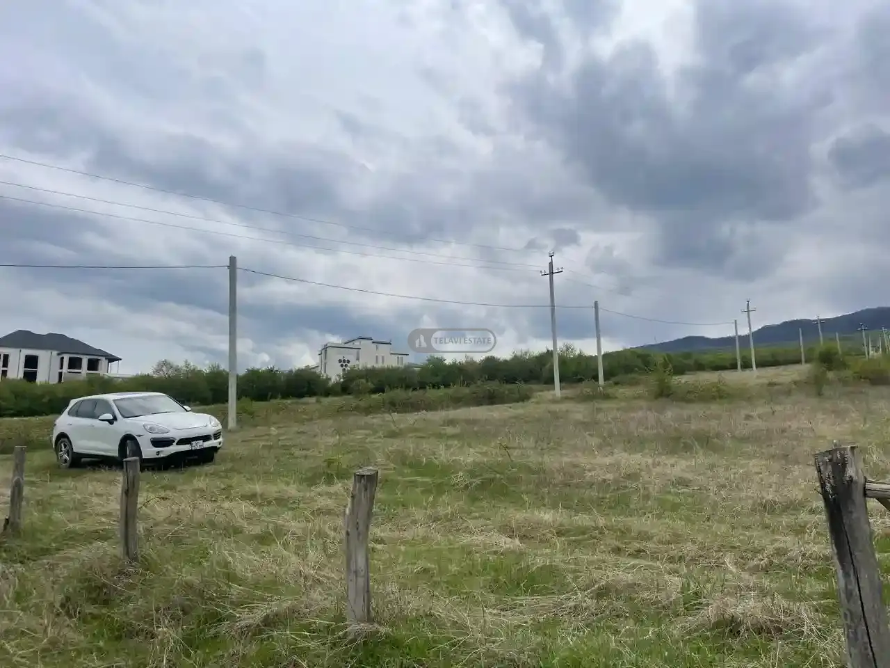 Инвестиционный участок в Вардиcубани