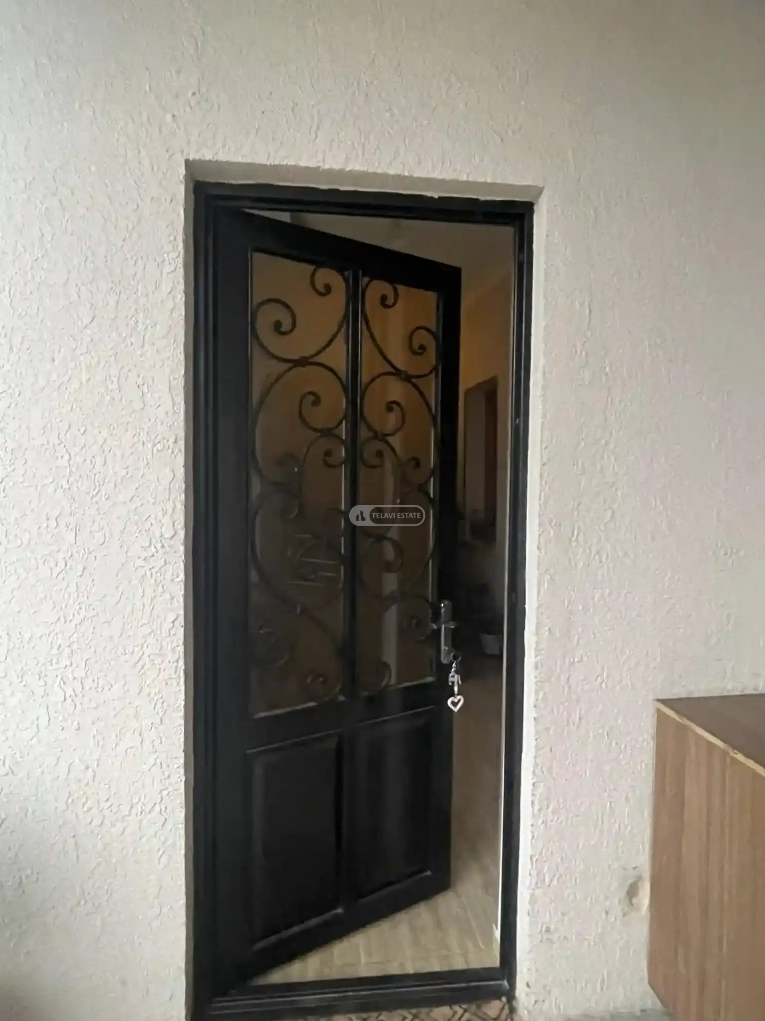 ქირავდება სახლი თელავში