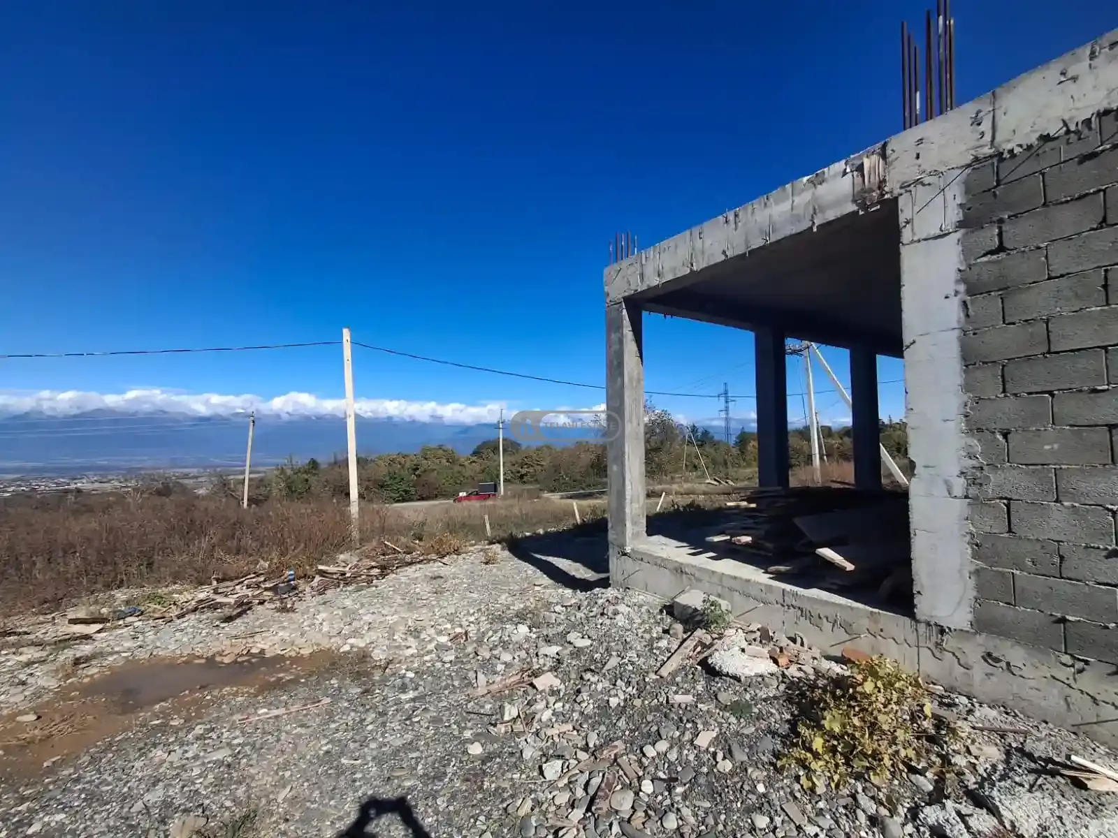 ახალ აშენებული სახლი ვარდისუბანში