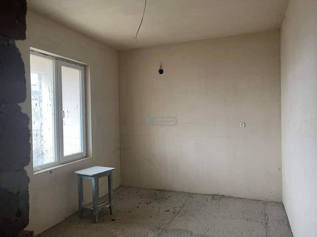 Elevated House with Attic in Telavi