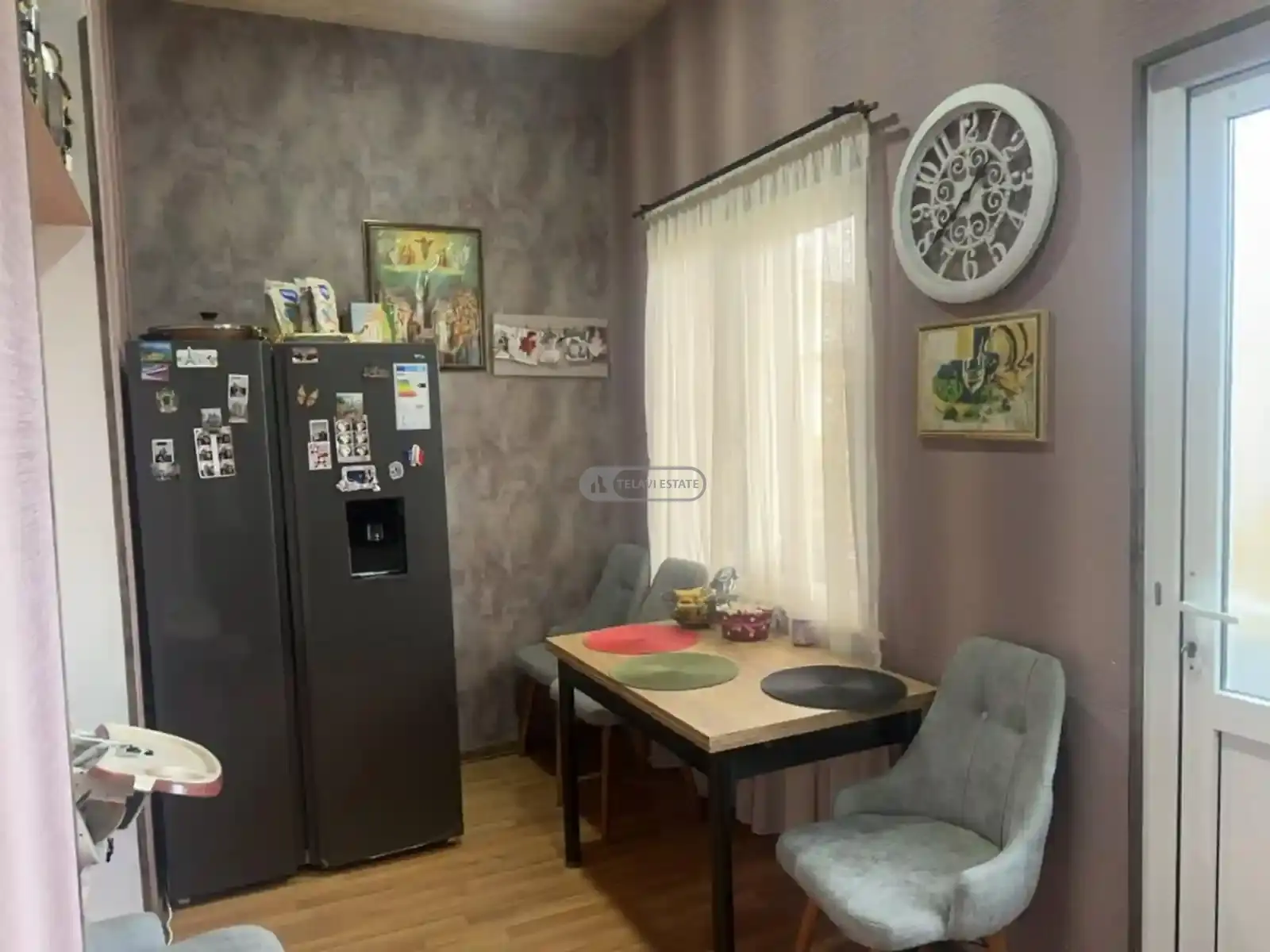 3-room apartment with a loggia in Telavi