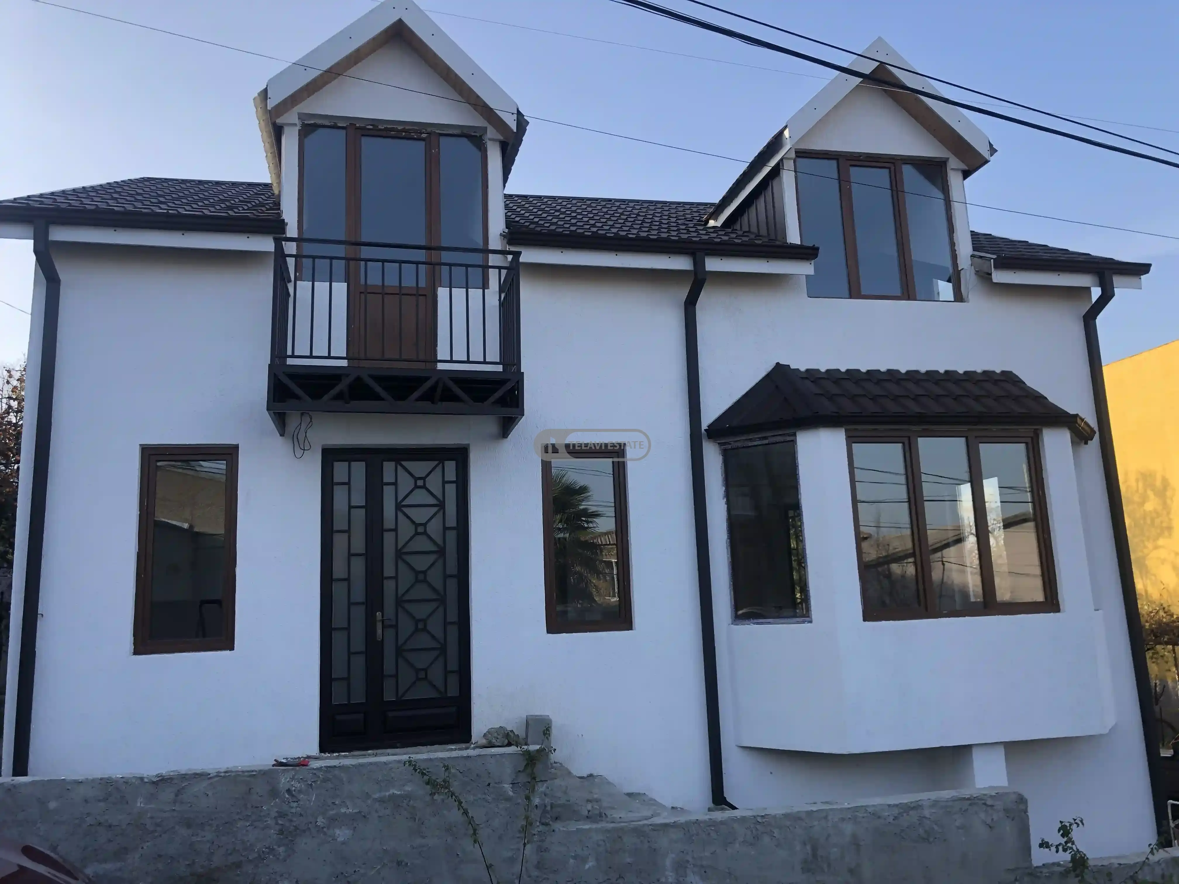 ახალი აშენებული სახლი თელავში