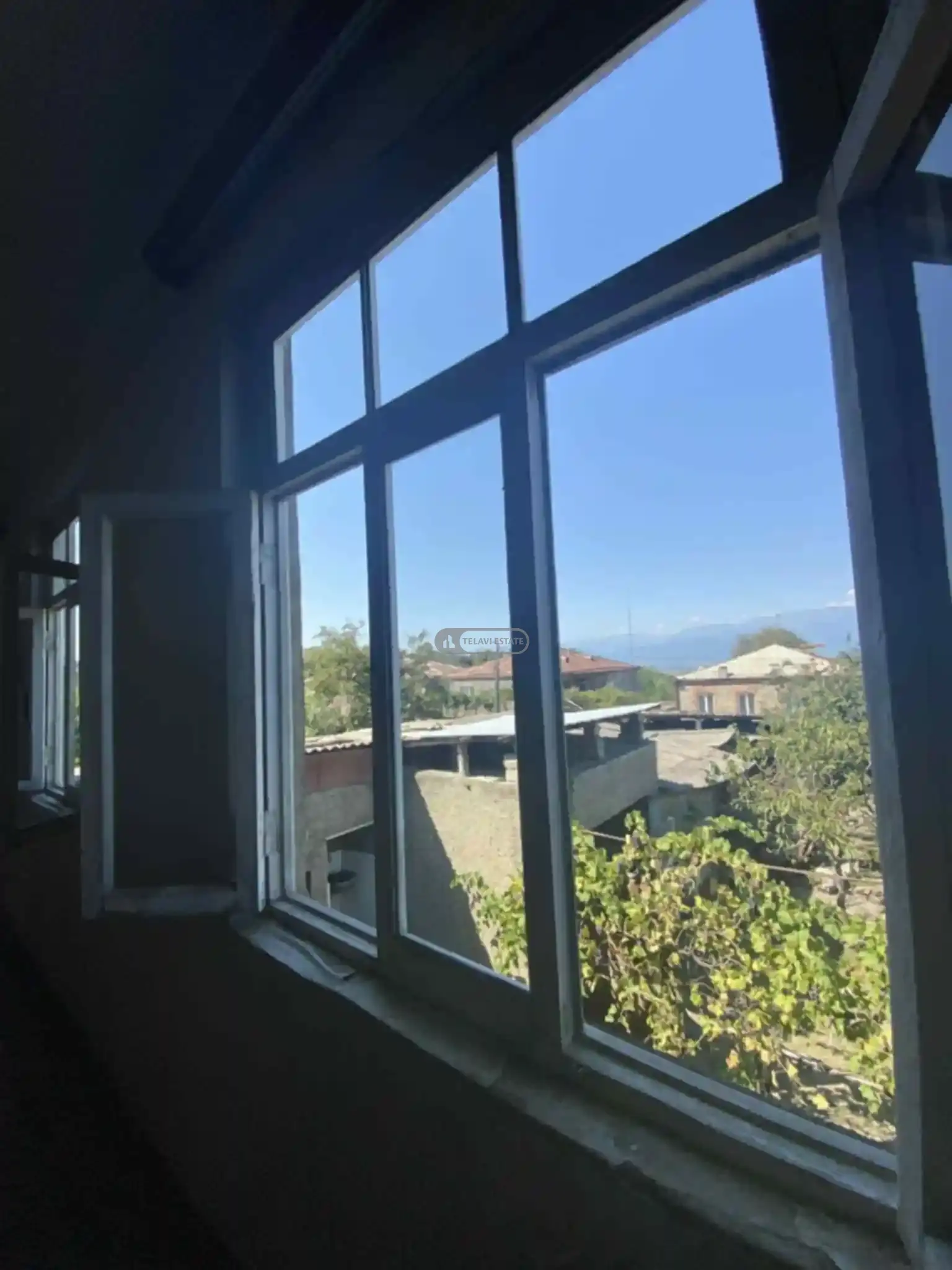 სახლი ვარდისუბანში