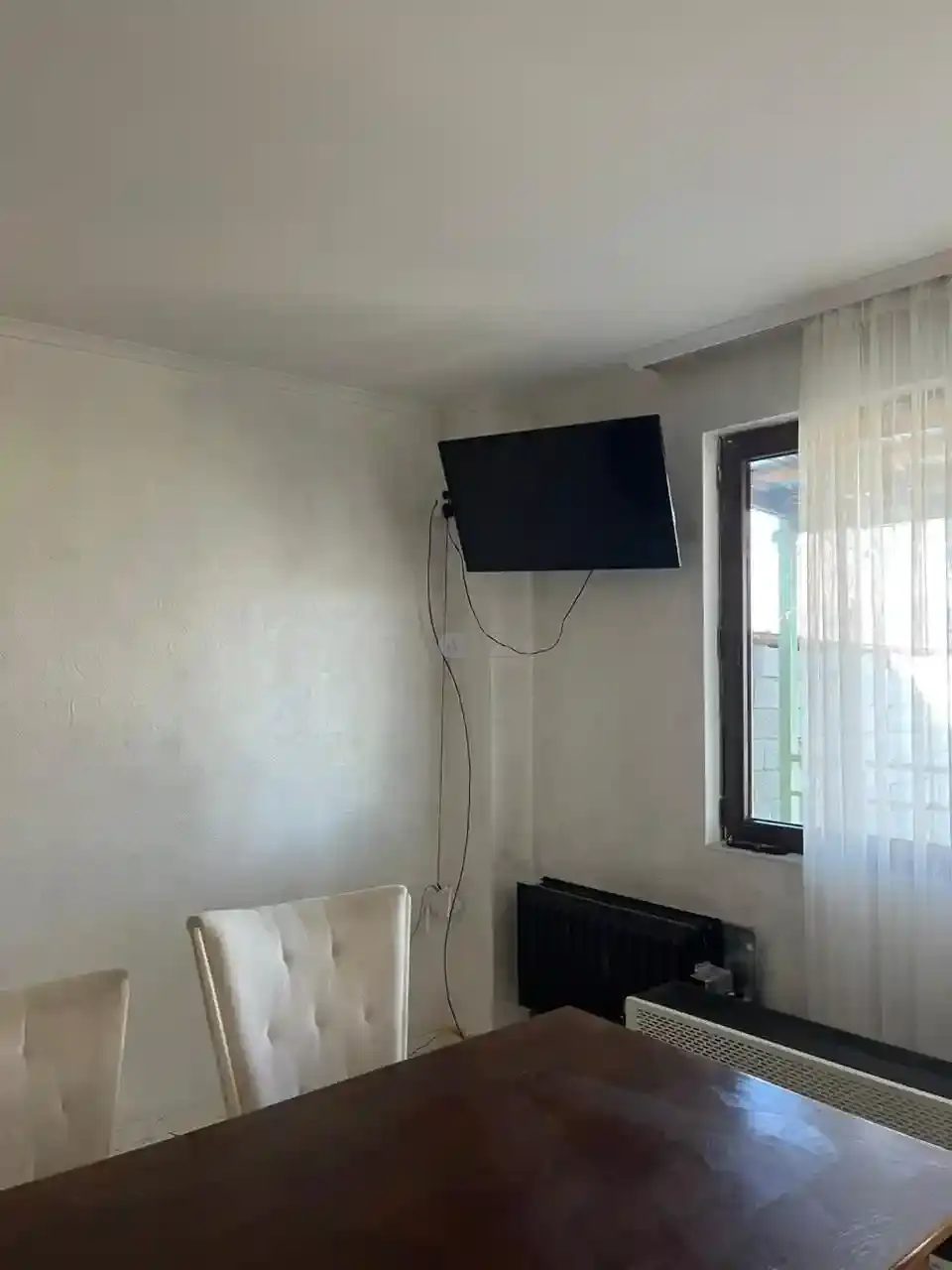 ქირავდება სახლი ნასამხრალში