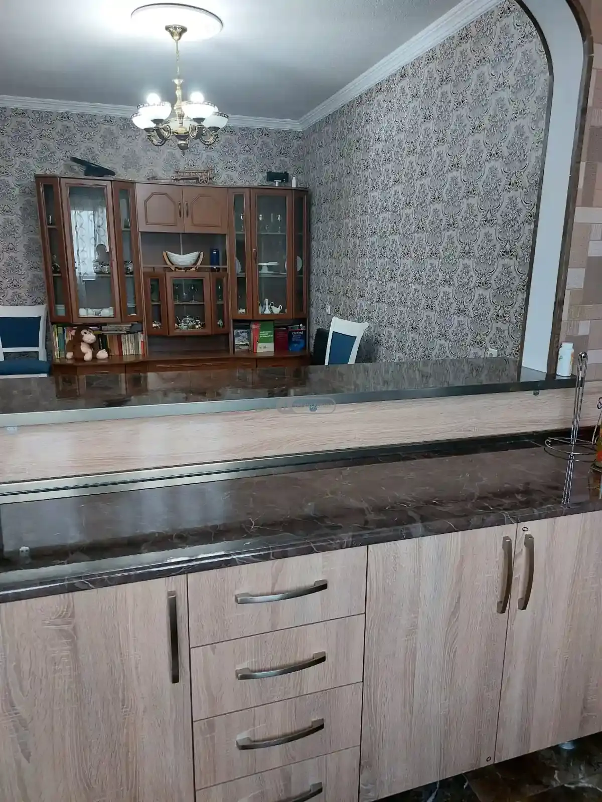 Продается 3-комнатная квартира