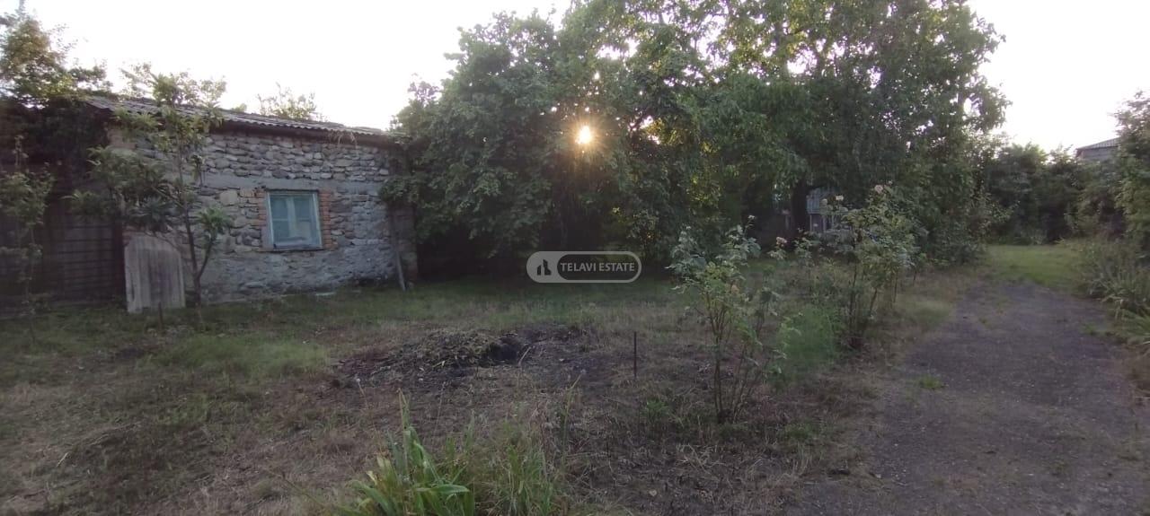 ორსართულიანი სახლი წინანდალში