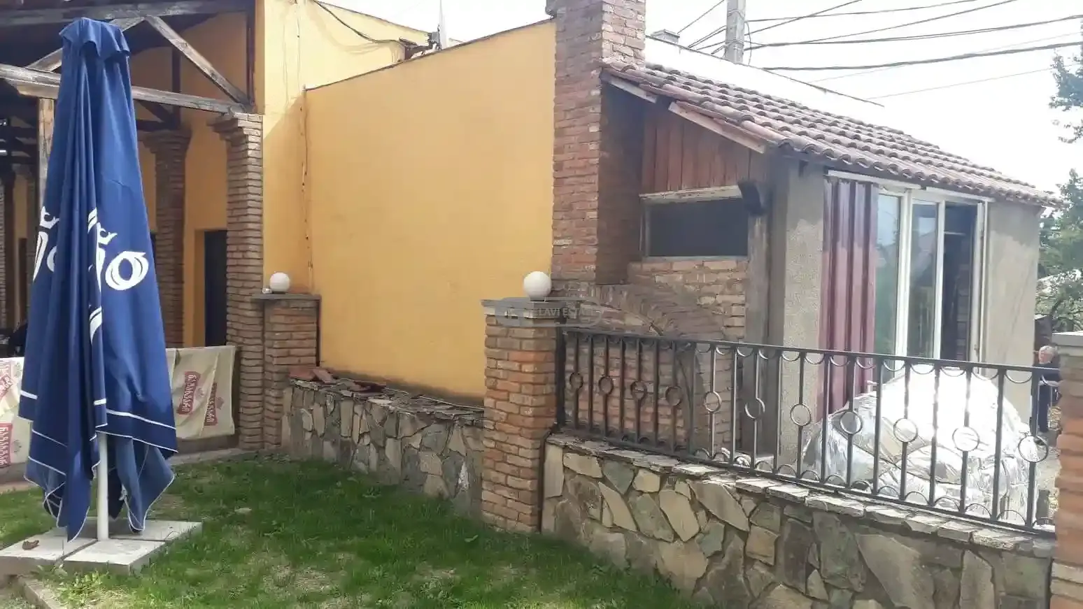 Продается действующее кафе-бар в центре Сагареджо