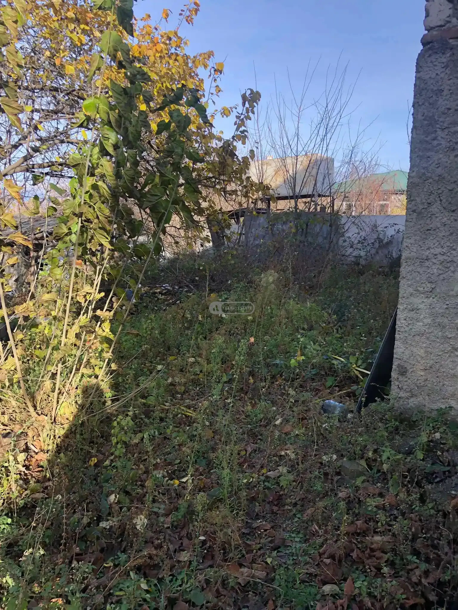 Белетажный дом с мансардой в Телави