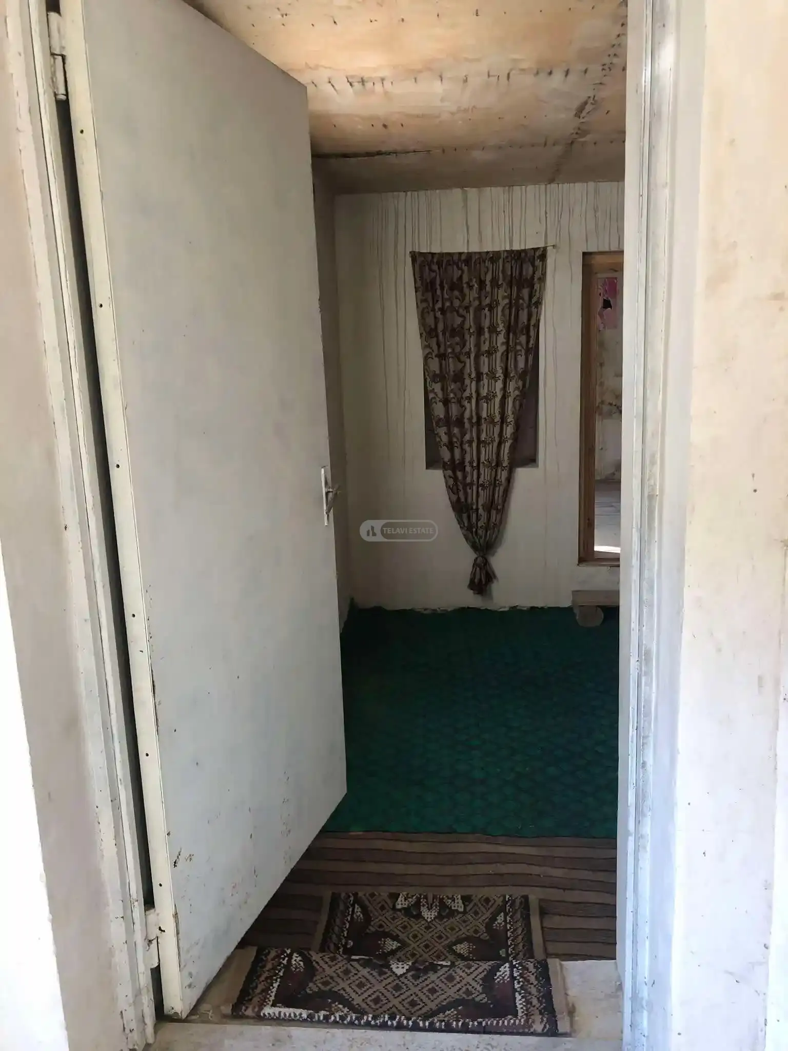 Белетажный дом с мансардой в Телави