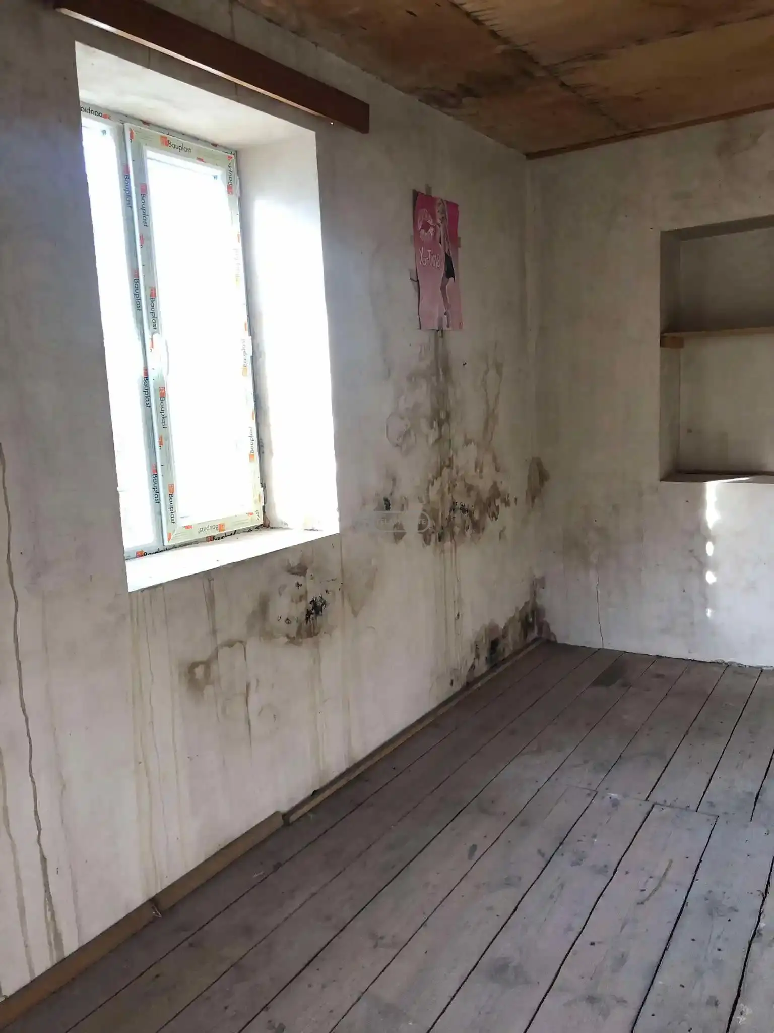 Белетажный дом с мансардой в Телави