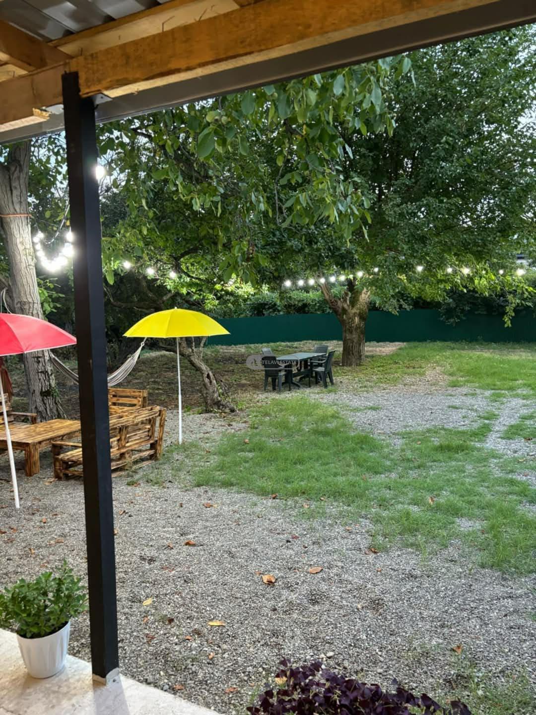 Hostel and Commercial Property for Sale in Vanta Village