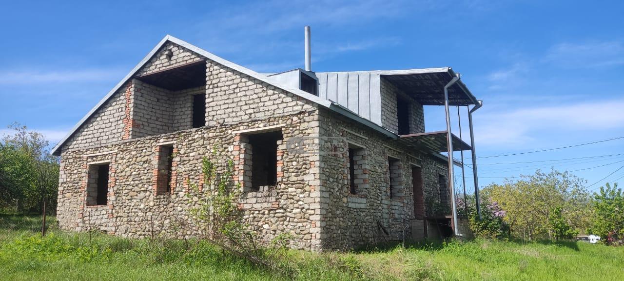 სახლი სოფელ ვარდისუბანში