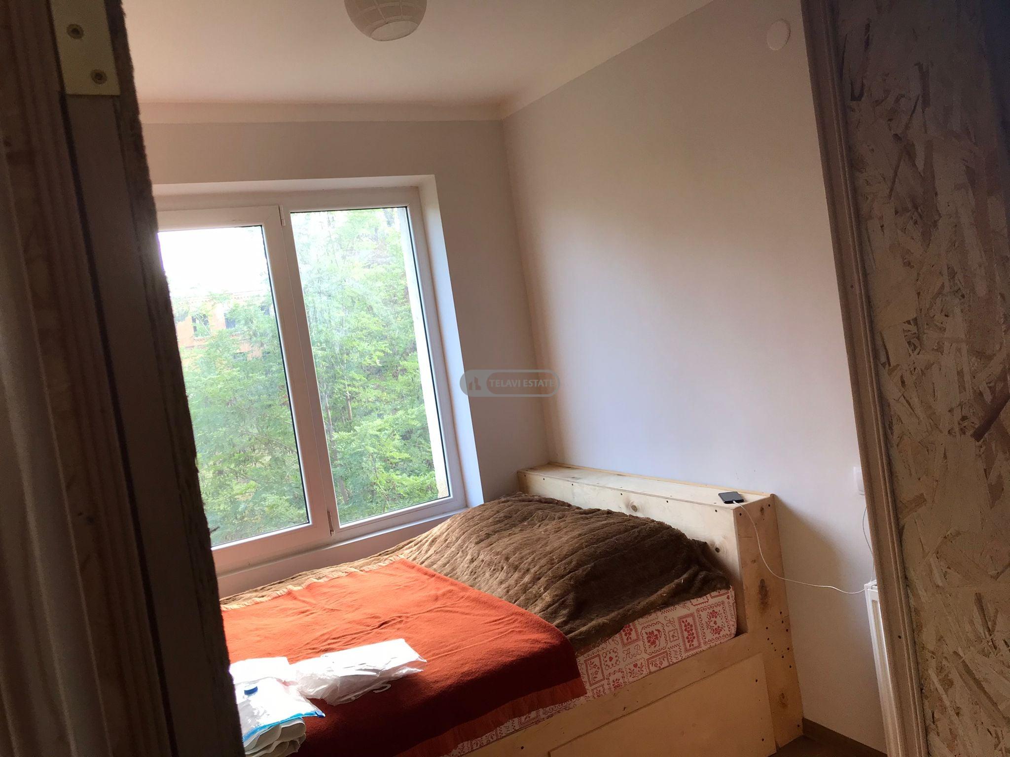 ოთახნახევრიანი ბინა თელავში