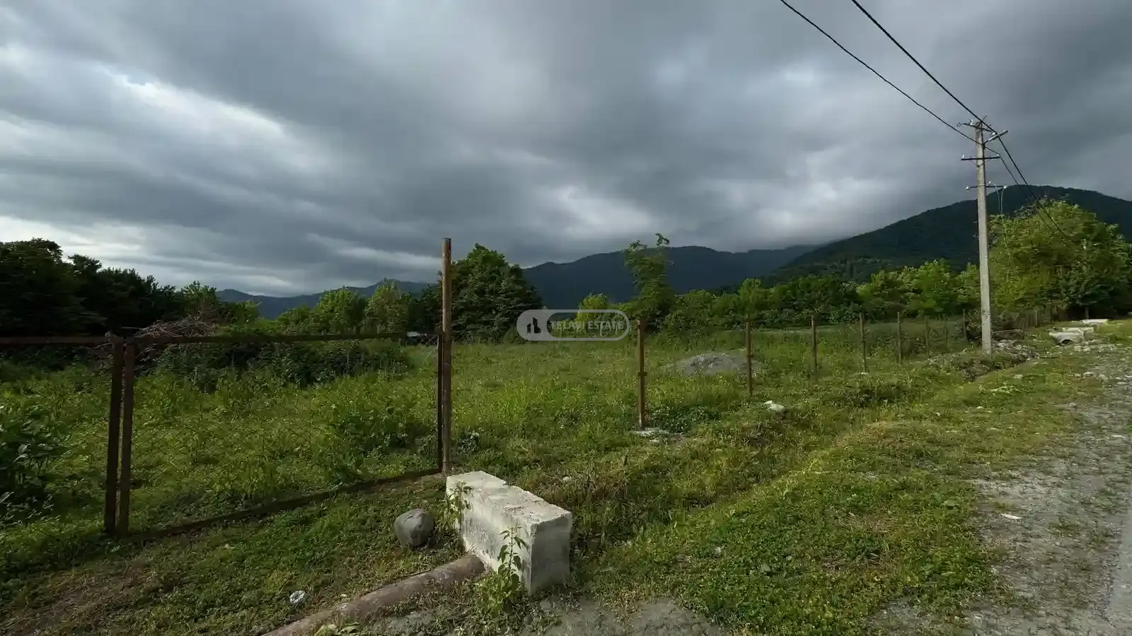 Продается участок в Лагодехском районе, село Мацими