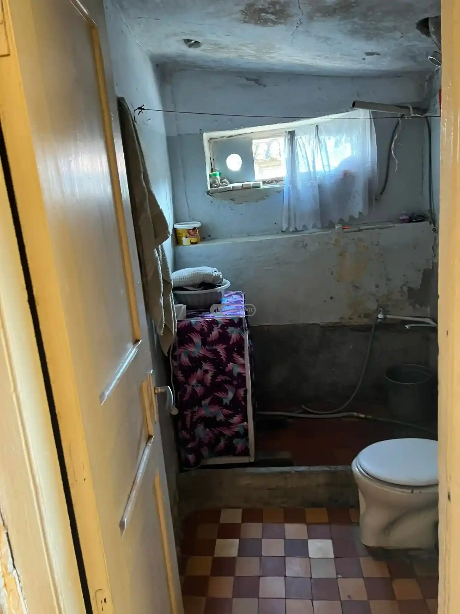 სახლი ქალაქ თელავის ცენტრში