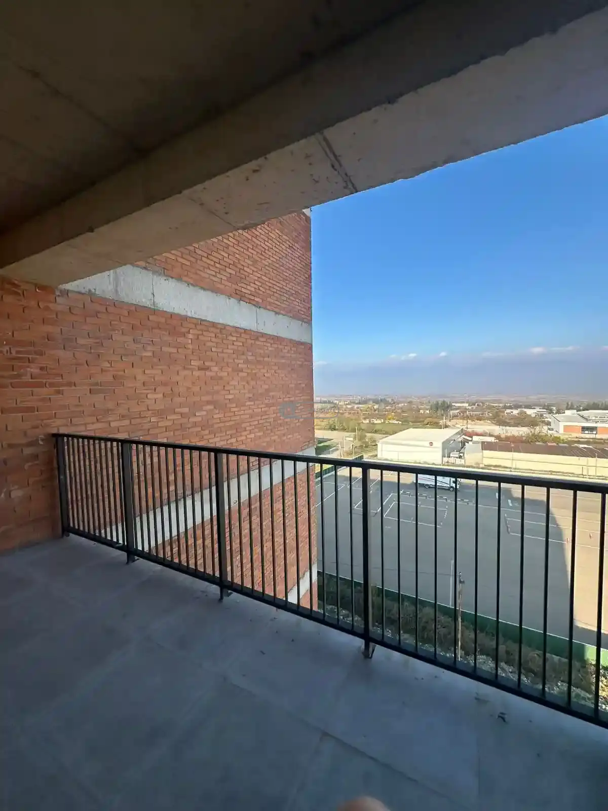 3 ოთახიანი ბინა თელავში