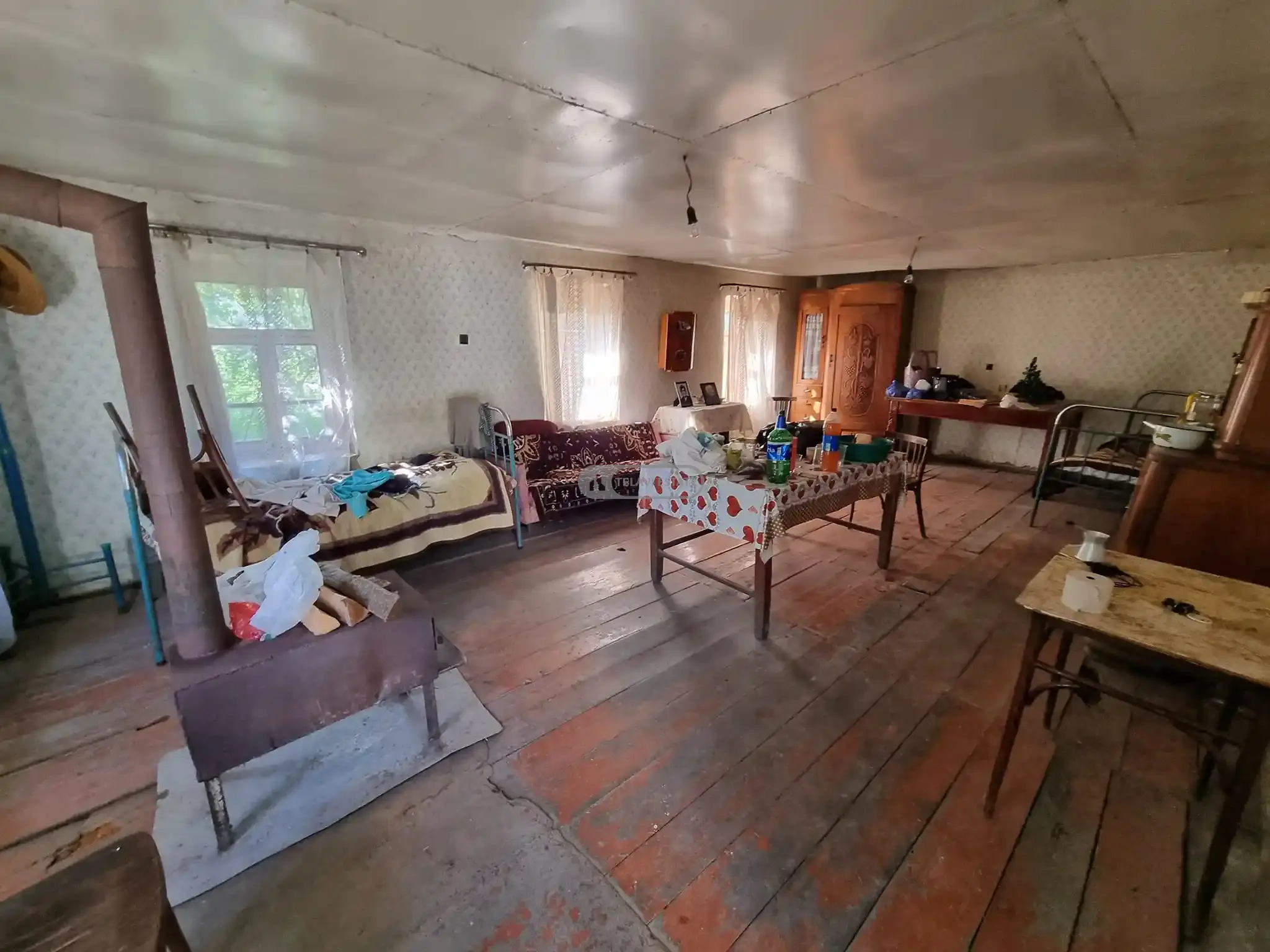 ორსართულიანი სახლი სანიორეში