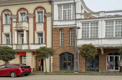 ქირავდება კომერციული ფართი თელავში