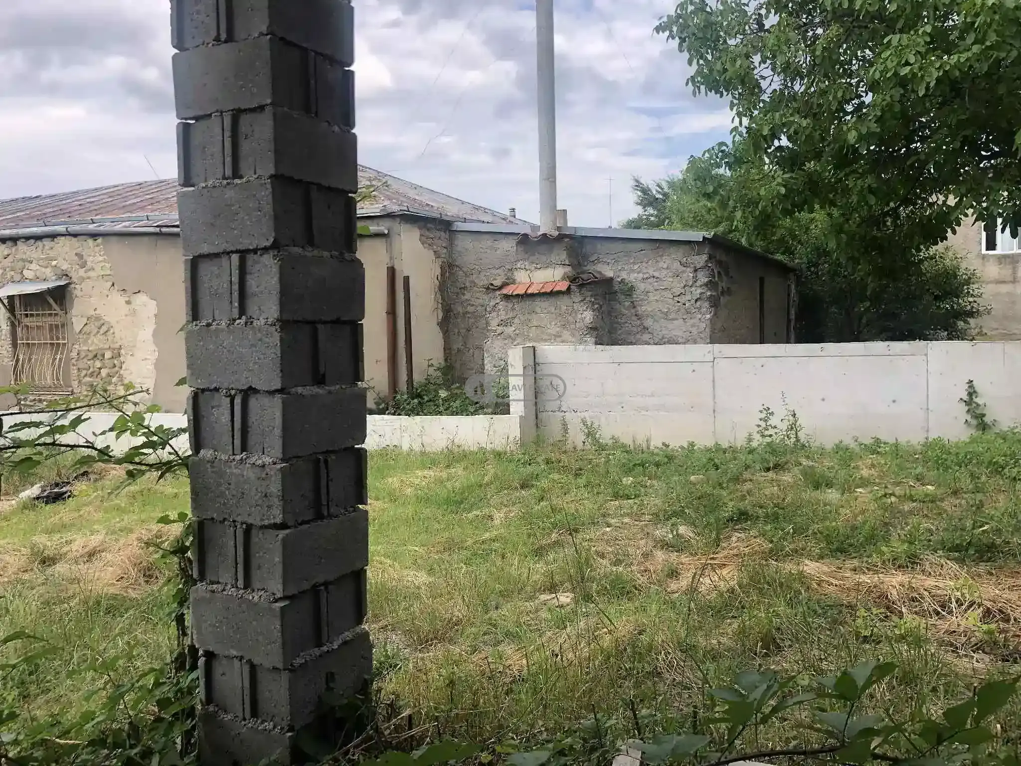 Продается капитально построенный новый дом