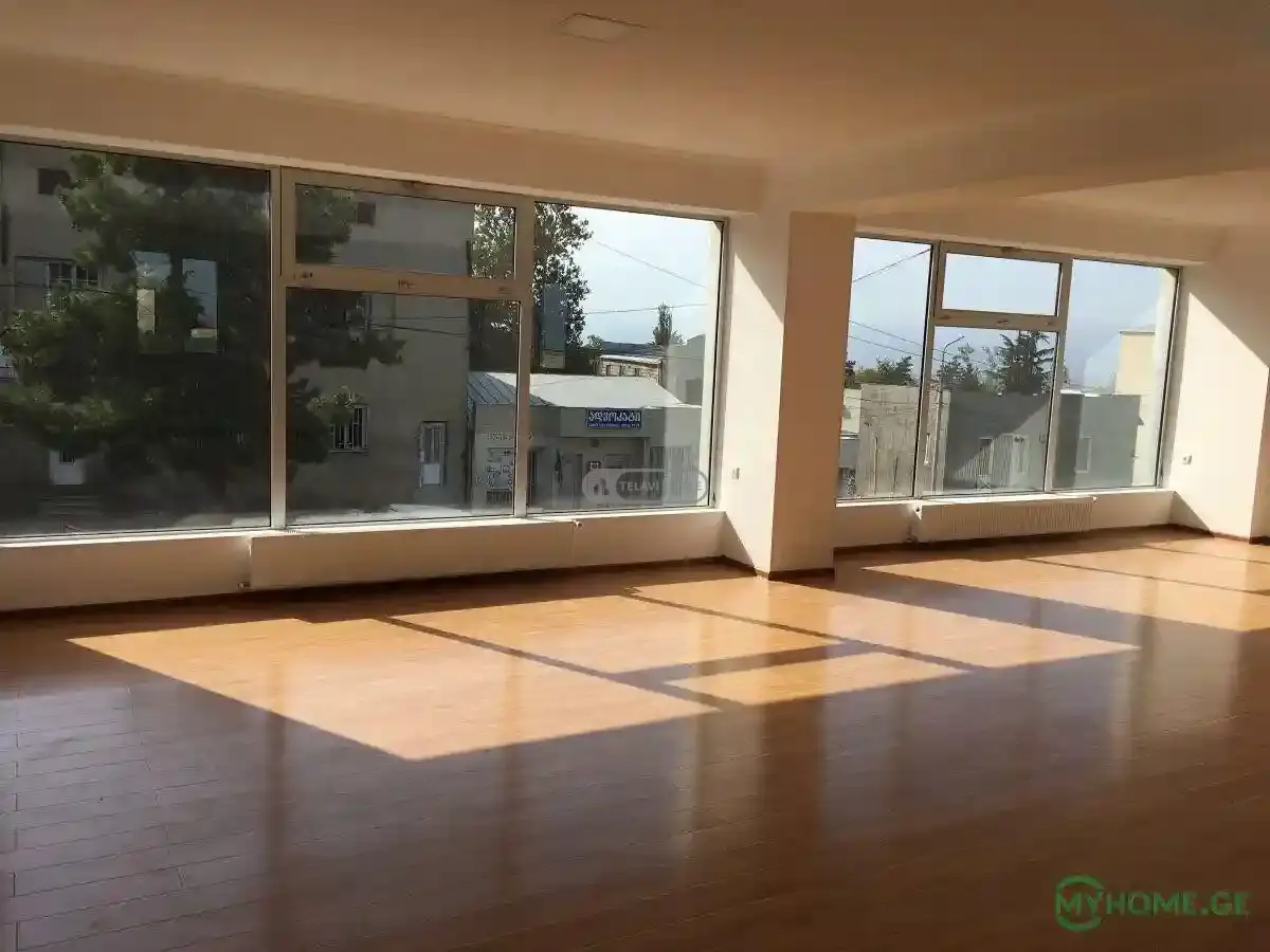 კომერციული ფართი თელავში