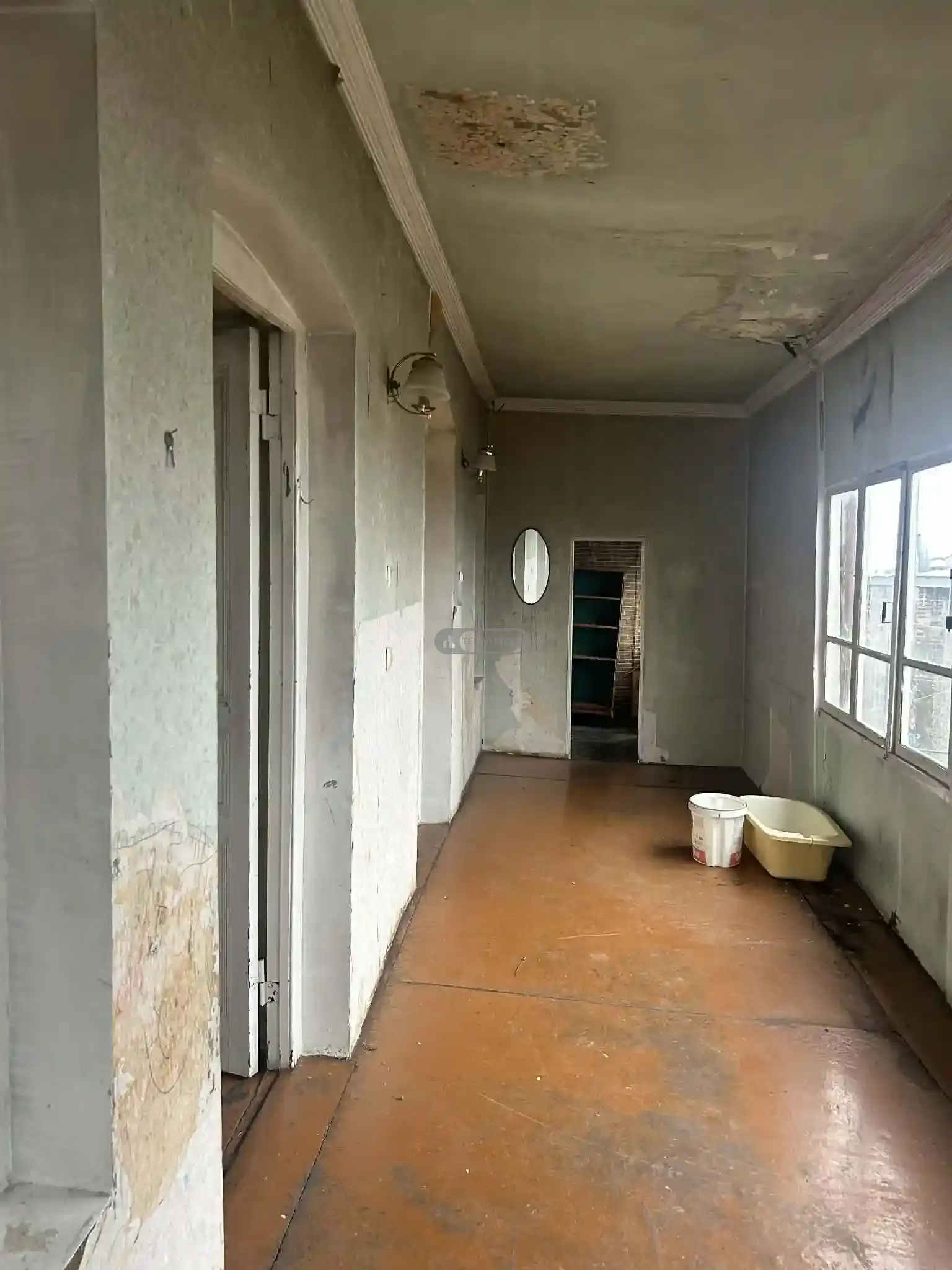 ძველი სახლი დიდი ეზოთი, თელავში