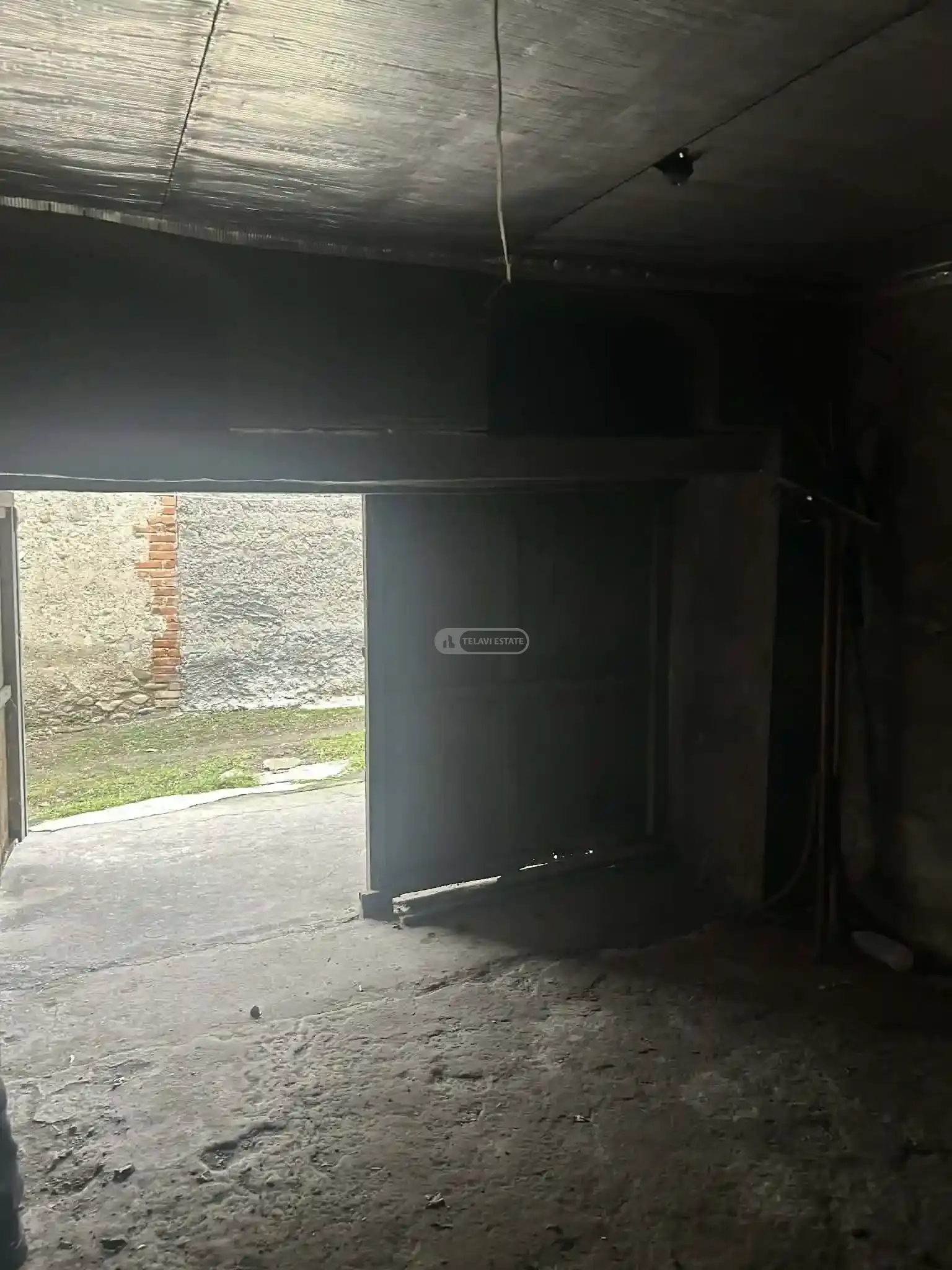 ძველი სახლი დიდი ეზოთი, თელავში